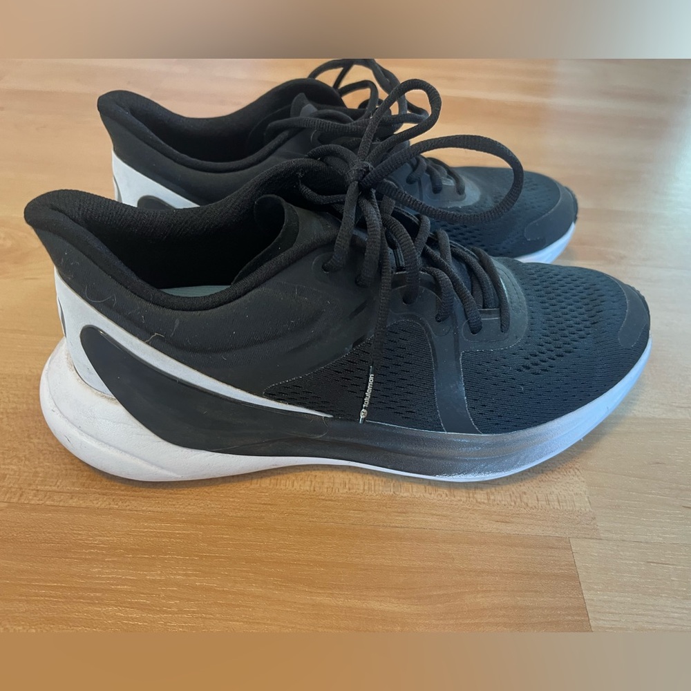 Lululemon shoes